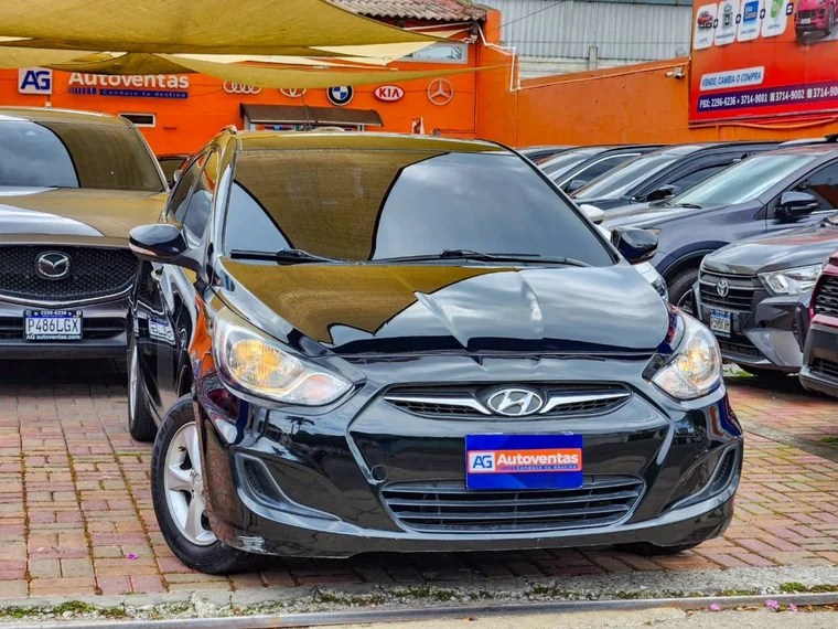 Hyundai ACCENT 2014 - Vista 3