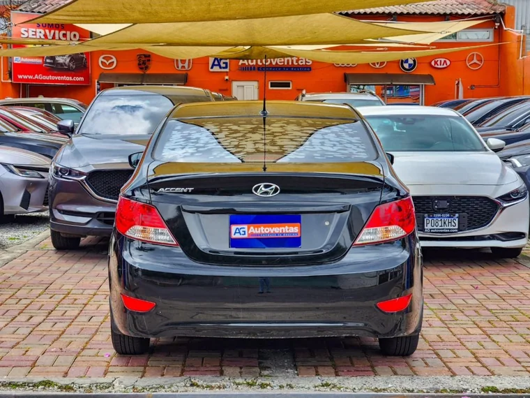 Hyundai ACCENT 2014 - Vista 5