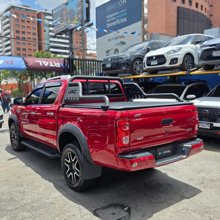 JAC T8 2024 - Vista 4