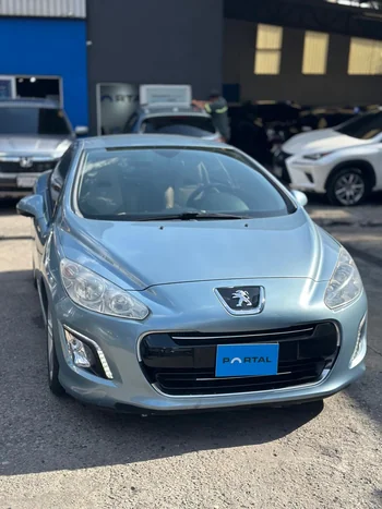 Peugeot 308 2012