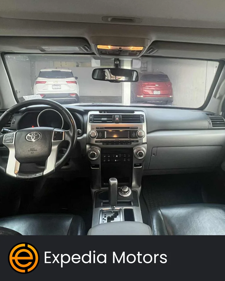 Toyota 4RUNNER 2012 - Vista 5