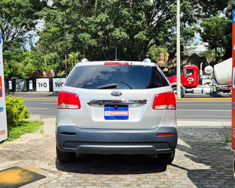 Kia SORENTO 2012 - Vista 5