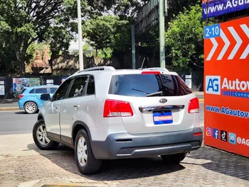 Kia SORENTO 2012