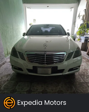 Mercedes Benz A5 S-Line 2011