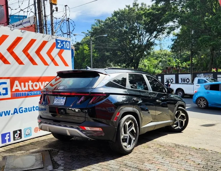 Hyundai TUCSON 2022 - Vista 4