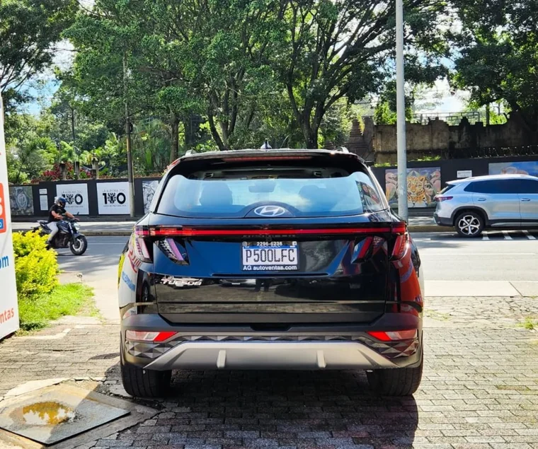 Hyundai TUCSON 2022 - Vista 5