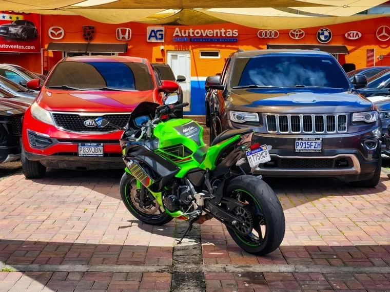 Kawasaki CL 2024 - Vista 5