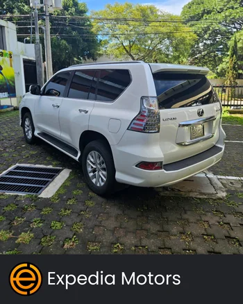 Lexus GX 2022