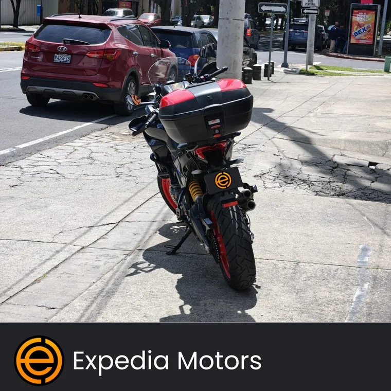 Ducati Multistrada 1200 S 2022 - Vista 4