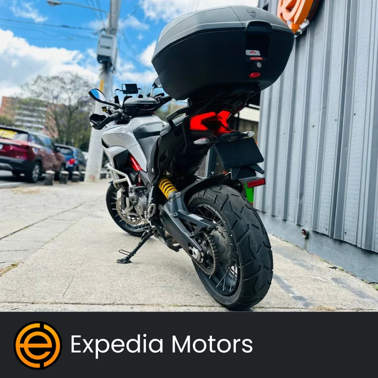 Ducati Multistrada 1200 S 2019 - Vista 4