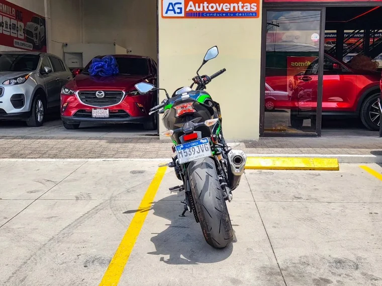 Kawasaki CL 2022 - Vista 5