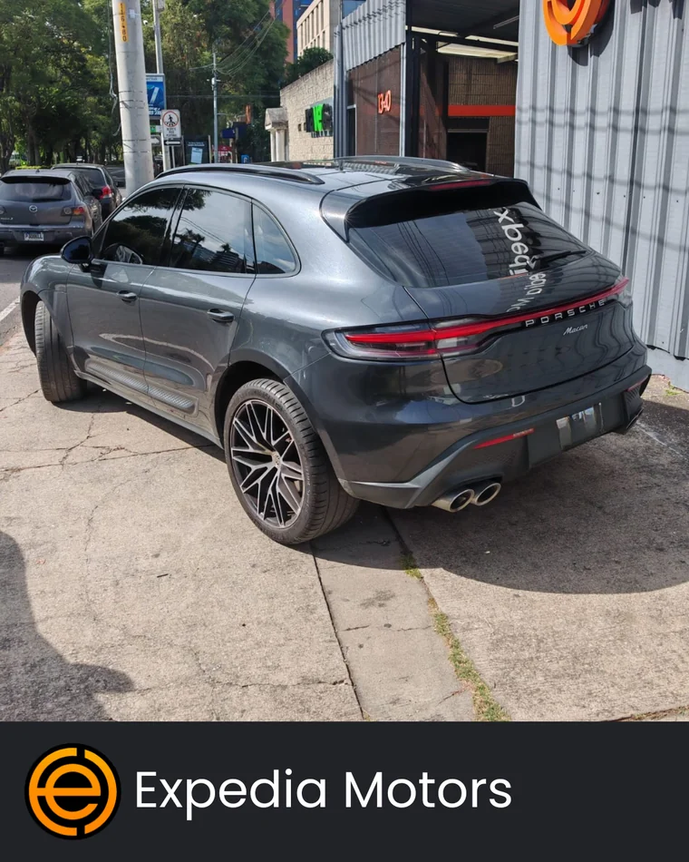 Porsche MACAN 2022 - Vista 3