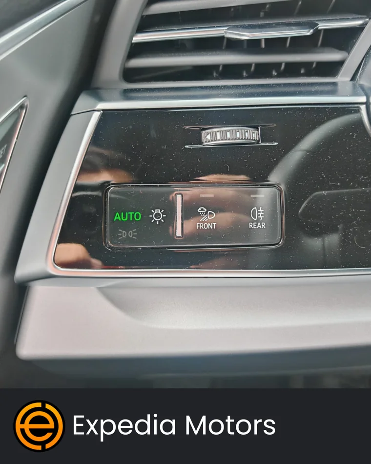 Audi Q7 2023 - Vista 5