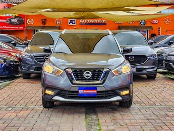 Nissan KICKS 2019
