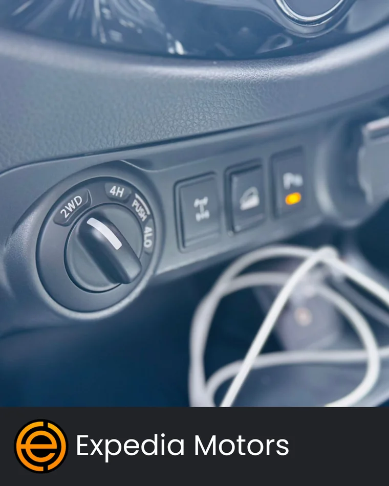 Nissan FRONTIER 2022 - Vista 2