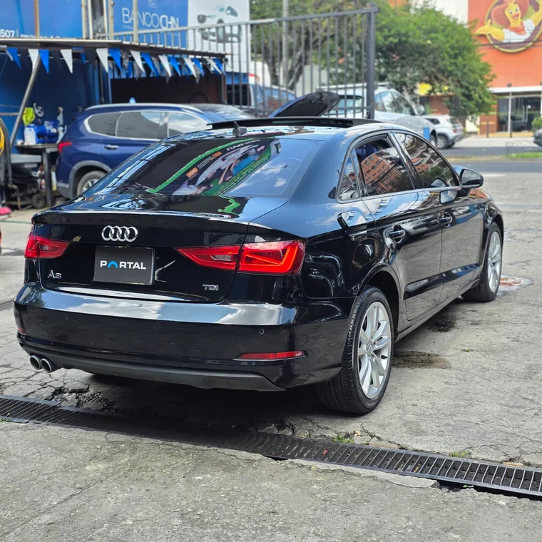 Audi A3 2016 - Vista 4