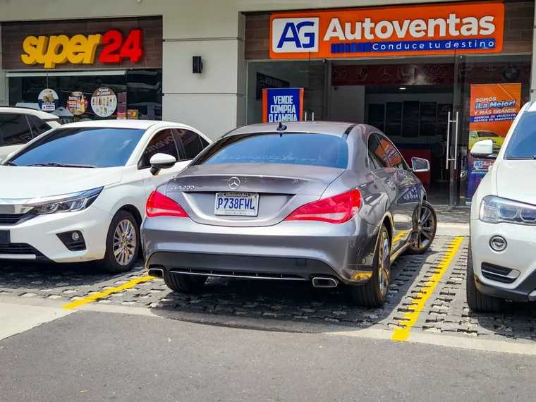 Mercedes Benz CLA 2015 - Vista 5