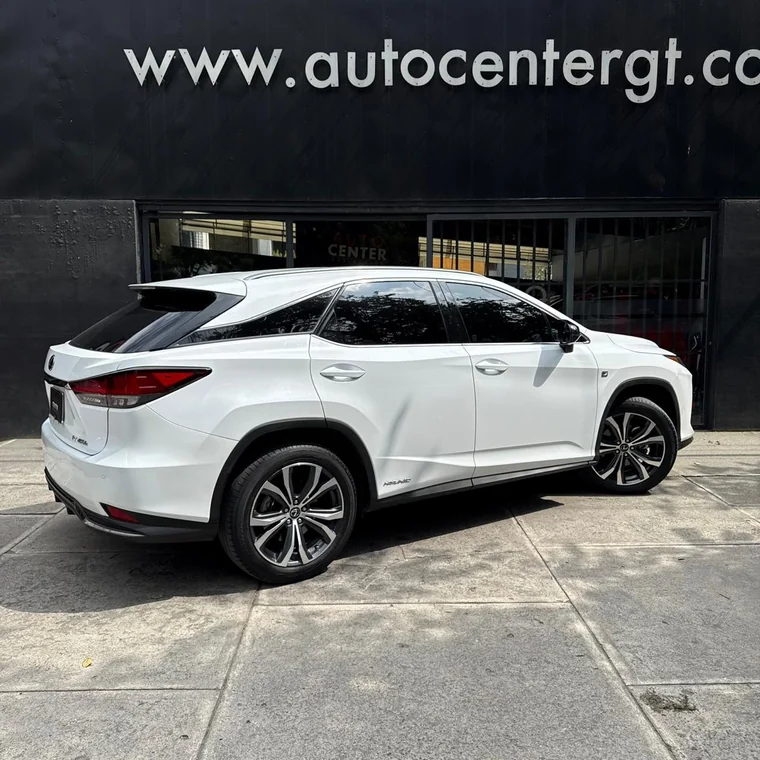 Lexus RX 2023 - Vista 4