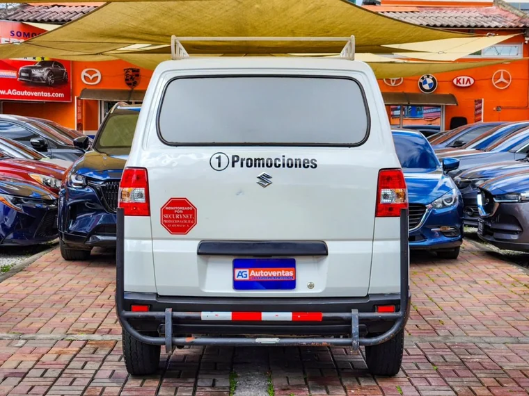 Suzuki APV 2014 - Vista 5