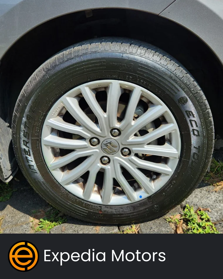 Suzuki CL 2023 - Vista 5