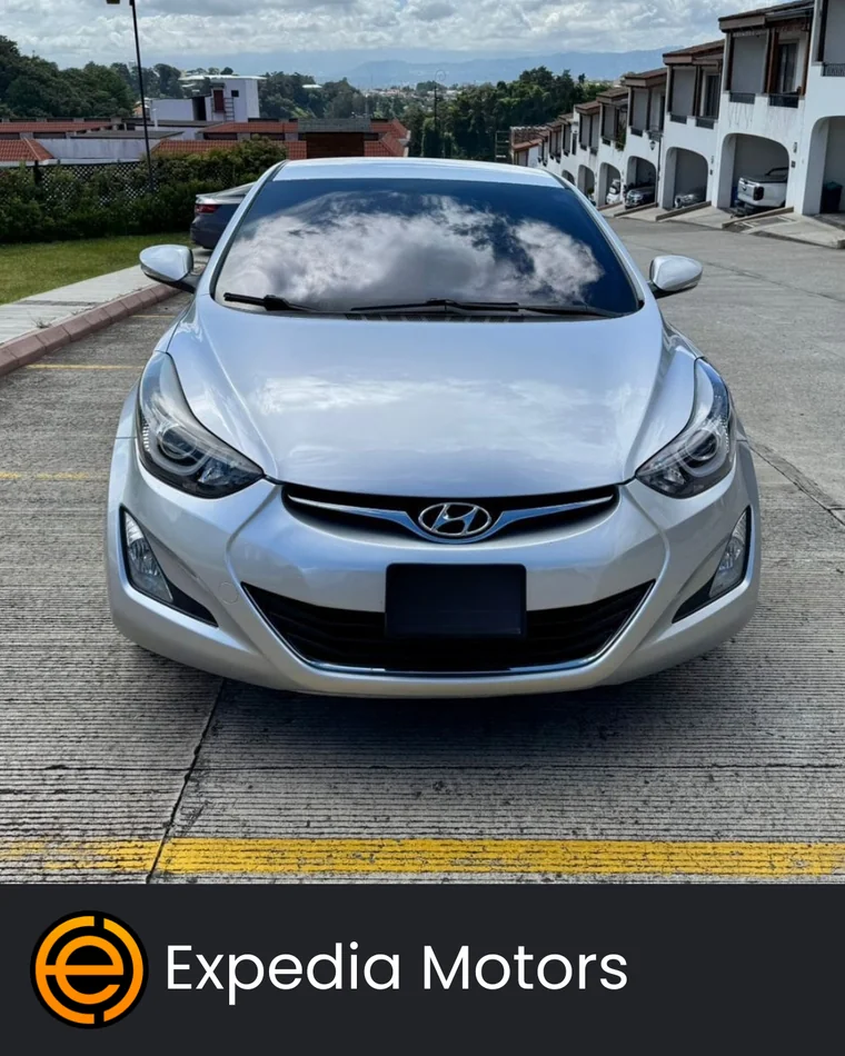 Hyundai ELANTRA 2016 - Vista 5