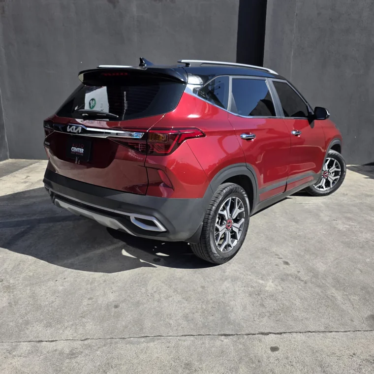Kia SELTOS 2023 - Vista 4