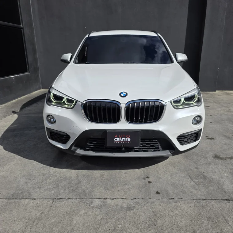 BMW X1 2019 - Vista 2