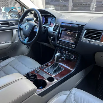 Volkswagen TOUAREG 2014