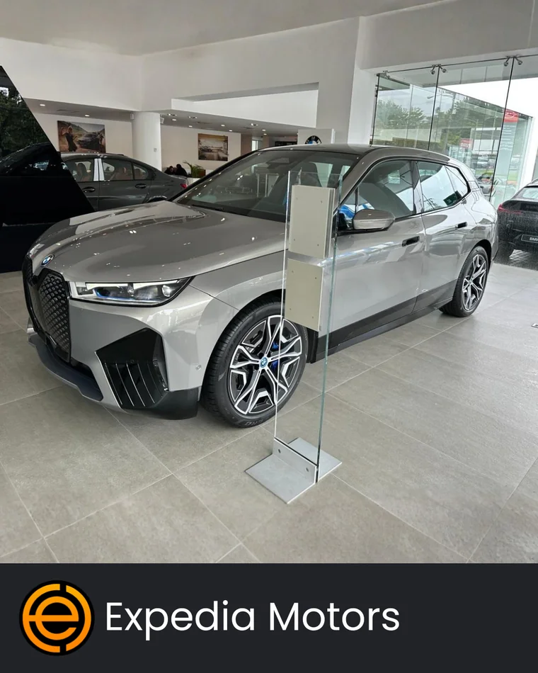 BMW CL 2023 - Vista 2