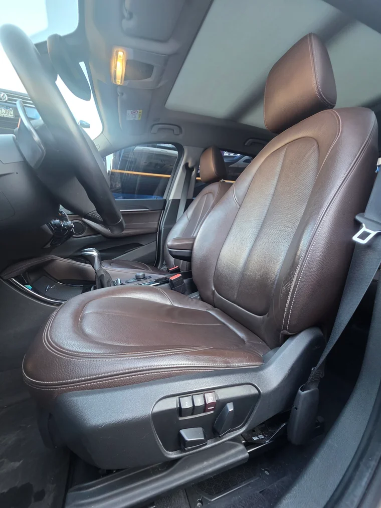 BMW X1 2016 - Vista 4