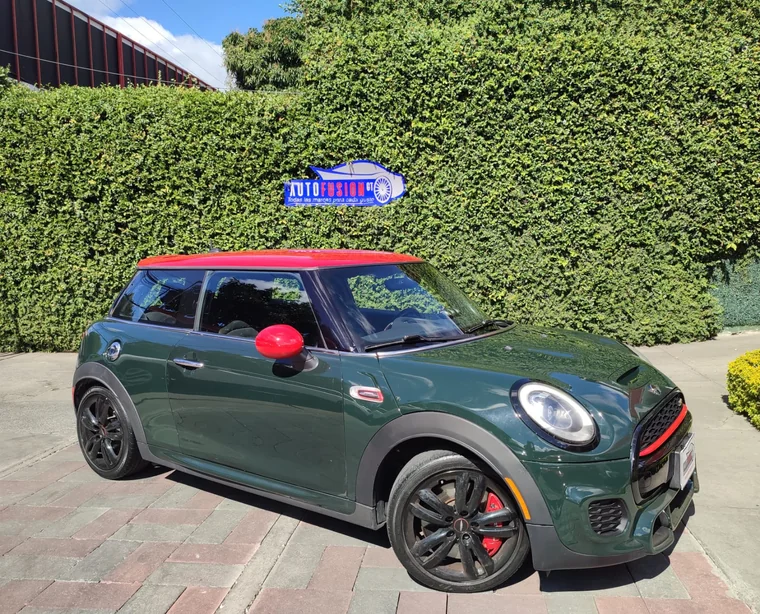 Mini CL 2017 - Vista 2