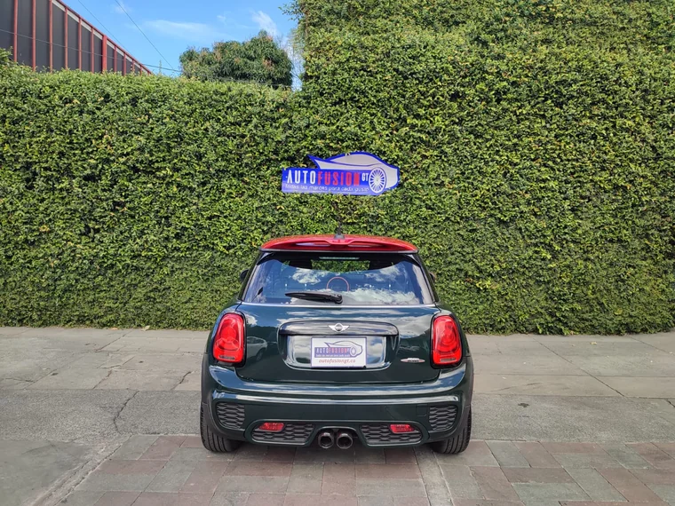 Mini CL 2017 - Vista 5