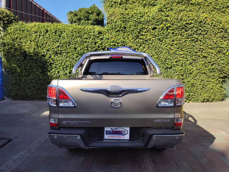 Mazda BT-50 2013 - Vista 5