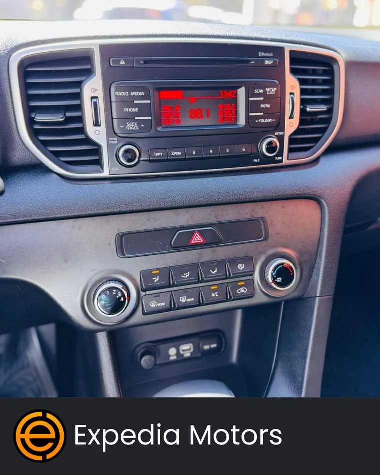 Kia EXPRESS 2017 - Vista 5