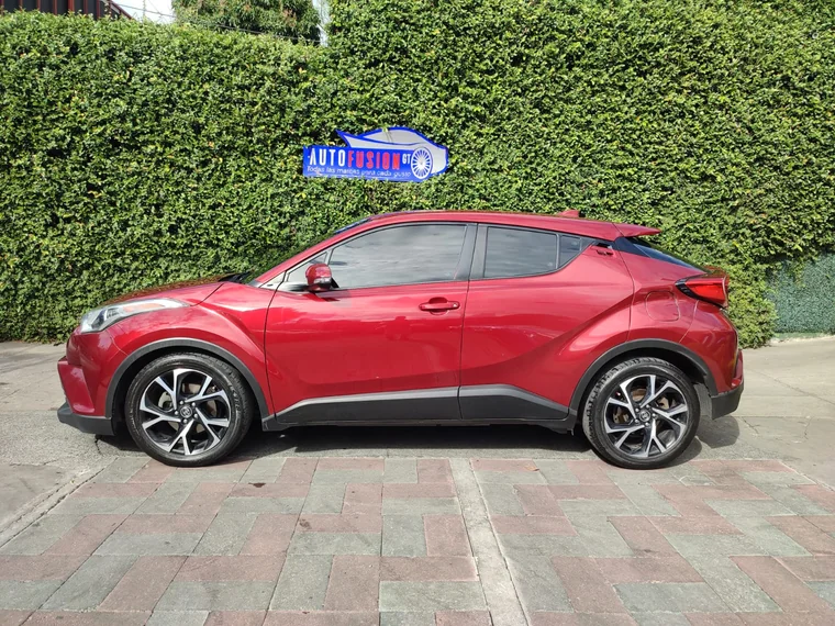 Toyota C-HR 2018 - Vista 4