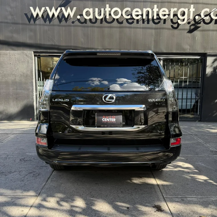 Lexus GX 2022 - Vista 5