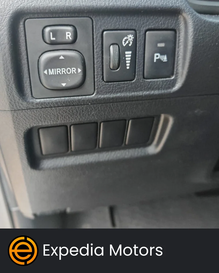 Toyota GRAND CHEROKEE LIMITED 2016 - Vista 4