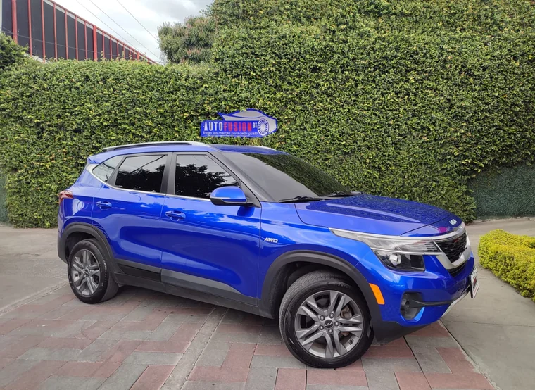 Kia SELTOS 2022 - Vista 2