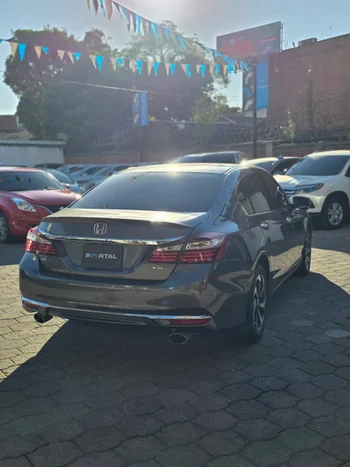 Honda ACCORD 2017