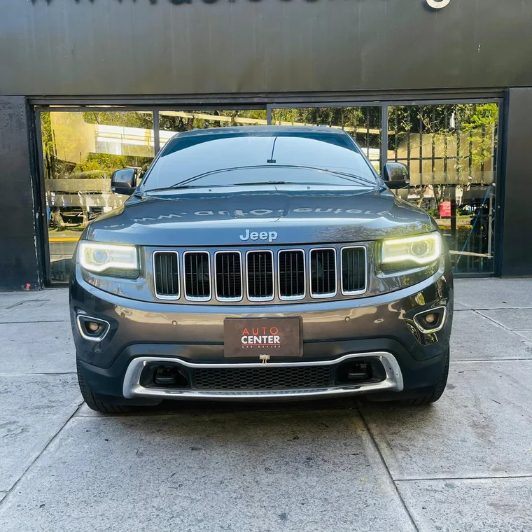 Jeep GRAND CHEROKEE 2015 - Vista 2