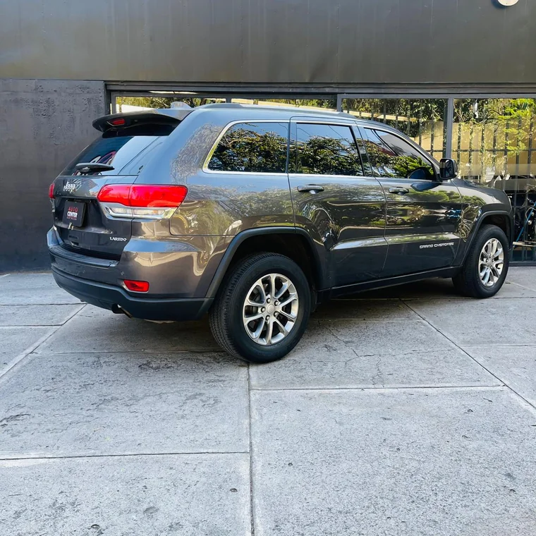 Jeep GRAND CHEROKEE 2015 - Vista 4