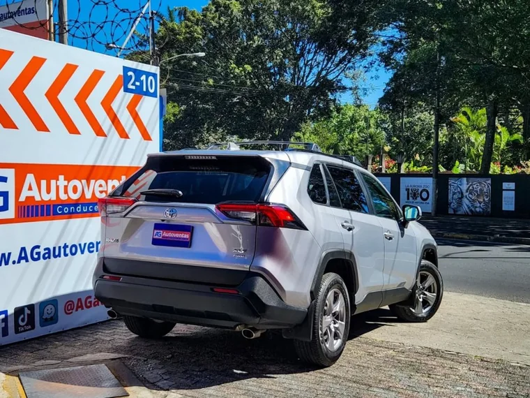 Toyota RAV4 2024 - Vista 4
