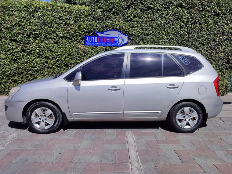 Kia CARENS 2012 - Vista 4