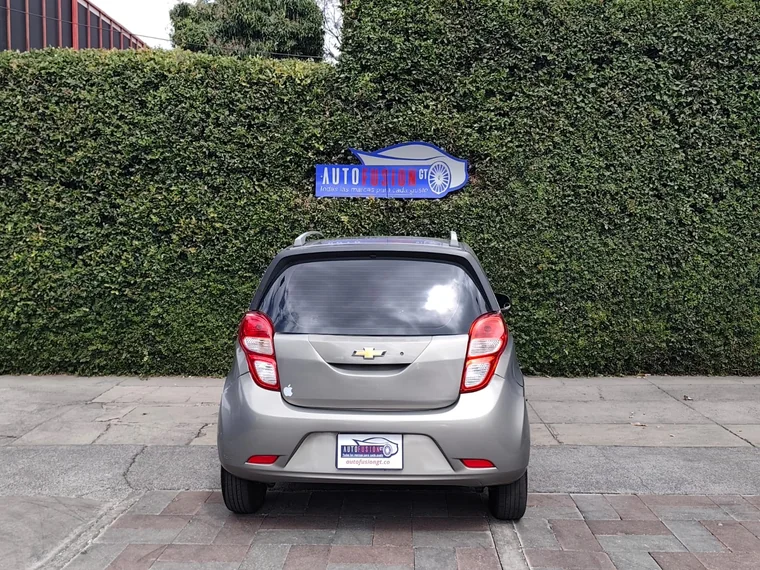 Chevrolet BEAT 2018 - Vista 5