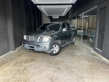 Nissan NAVARA 2013