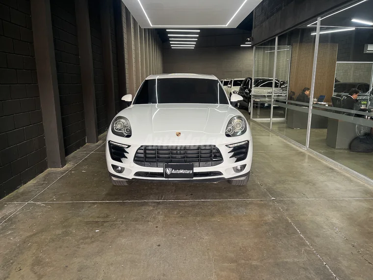 Porsche MACAN 2015 - Vista 3