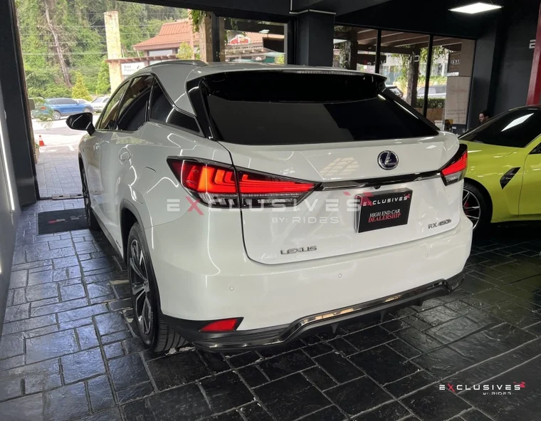 Lexus RX 2023 - Vista 4