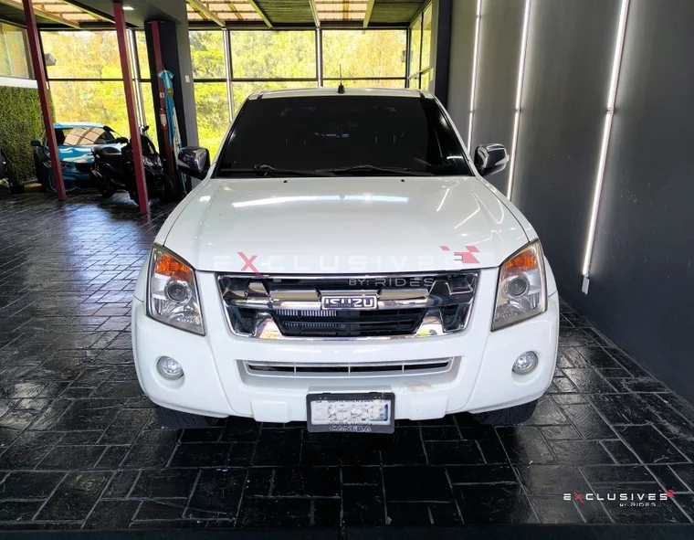 Isuzu Dmax 2012 - Vista 2