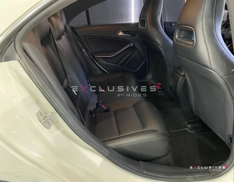 Mercedes Benz CLA 2015 - Vista 4