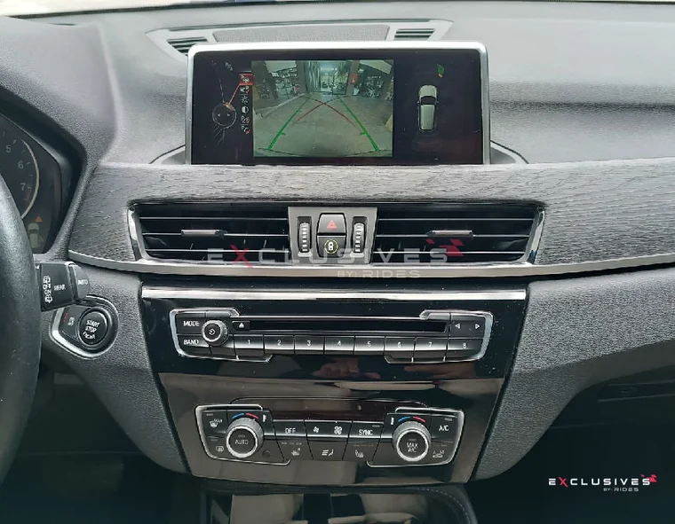 BMW X1 2016 - Vista 4